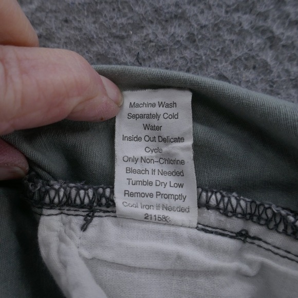 CAbi Womens Modern Camo Skinny Jeans Size 4 Gray‎ 5 Pocket Low Rise Jegging - Picture 12 of 13